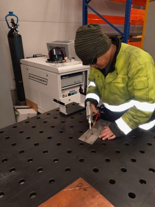 Finnpelti laserhitsauskone